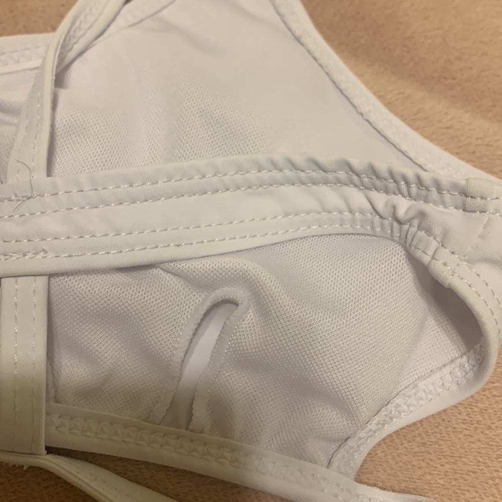 White Bikini - image 4